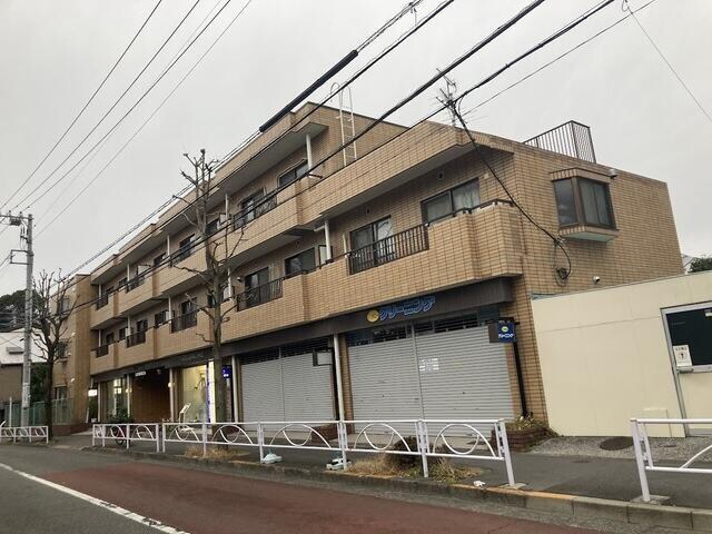 物件外観写真1　( )