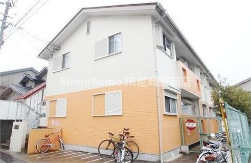 物件外観写真3　(外はこのようになっています)