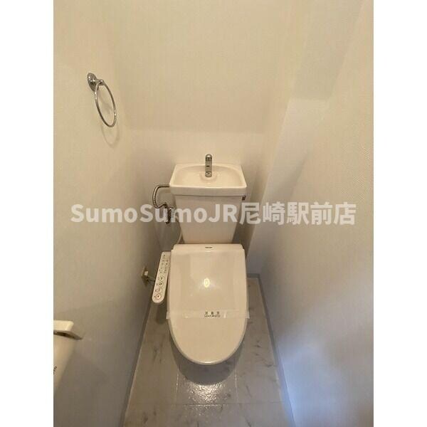 物件内観写真10　(トイレもきれいです)