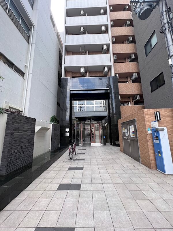 物件外観写真3　(外観もきれいです)