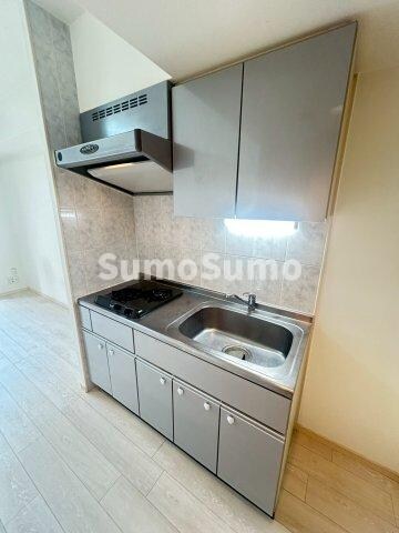 物件内観写真7　(キッチンでお料理をお楽しみください)