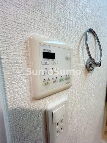 物件内観写真22　(駐車場があるので、車を買う予定の方も安心です)