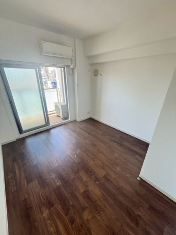 居室(使いやすい居間です)