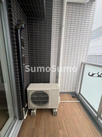 物件内観写真6　(広々としたバルコニーです)