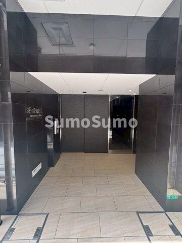 物件外観写真2　(毎日通るエントランスはこのようになっています)