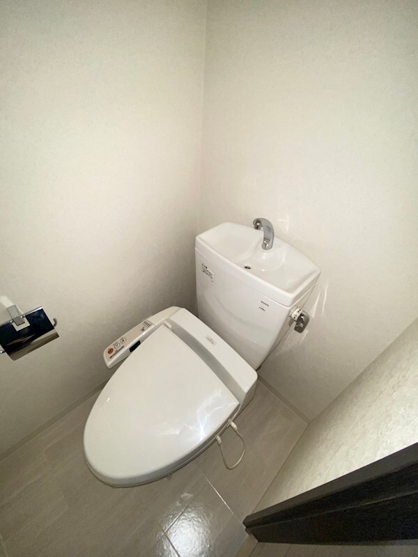 トイレ(落ち着いたトイレです)