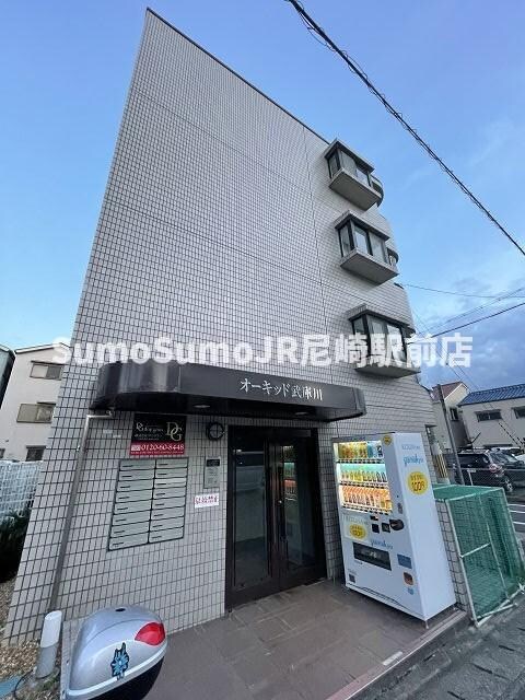 物件外観写真2　(外観もきれいです)