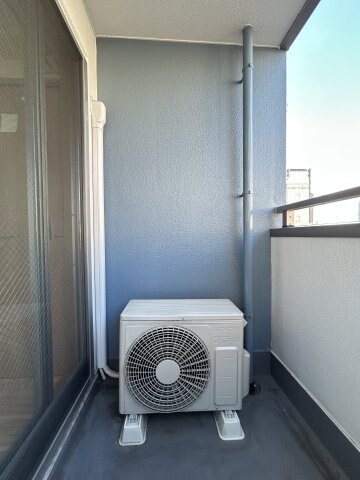 物件内観写真9　(バルコニー付きです)