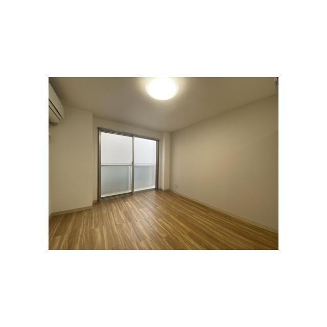 物件内観写真4　(バルコニー )