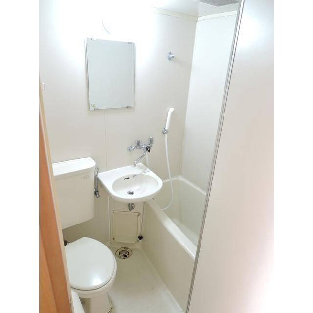 物件内観写真6　(トイレ )