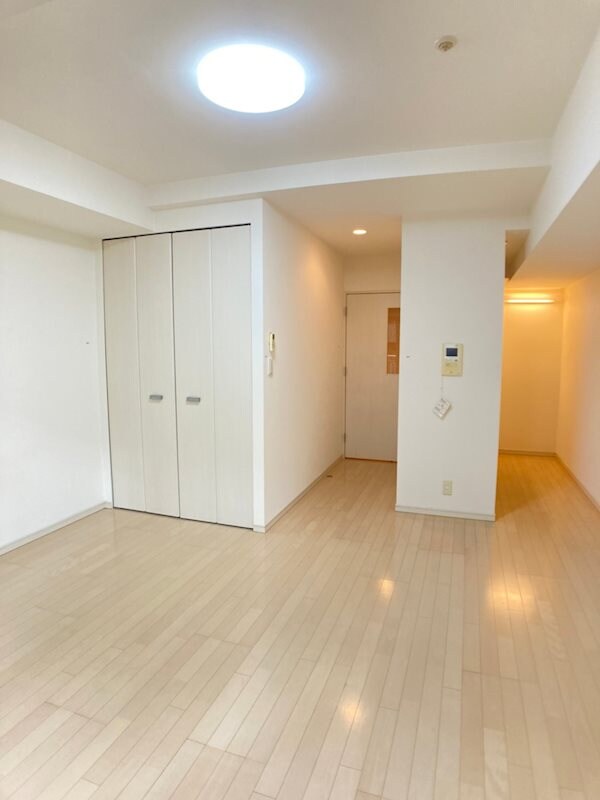 寝室(使い勝手のいい寝室です)