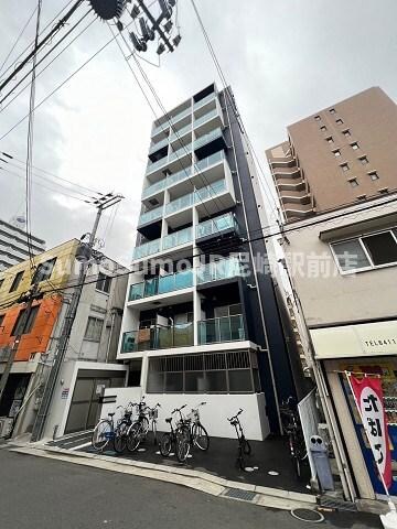 物件外観写真1　(おしゃれな外観です)