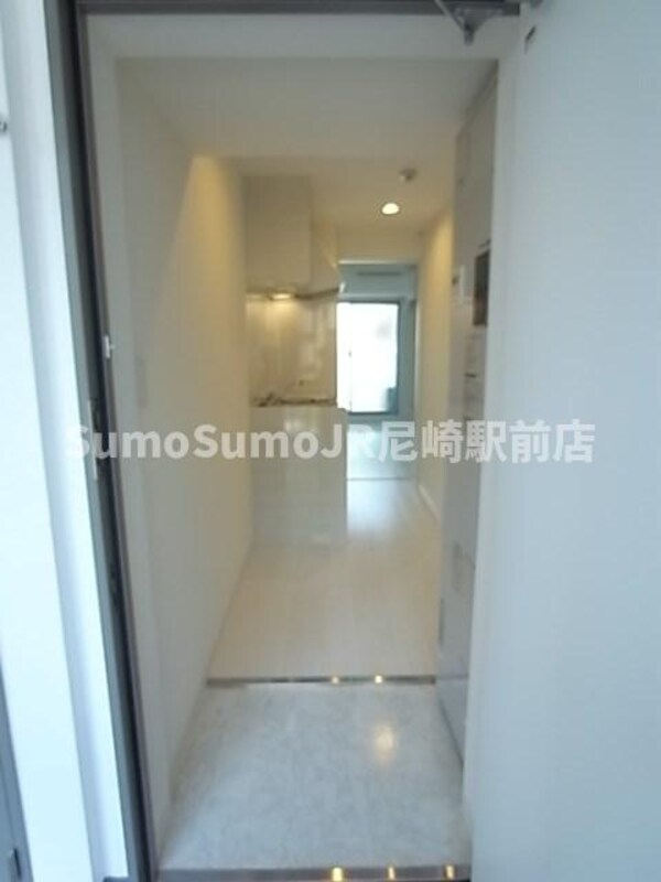 玄関(玄関です)