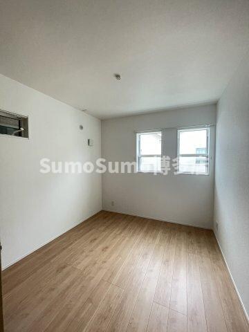 物件内観写真25　(スタンダードな洋室です)