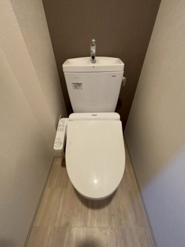 トイレ(コンパクトで使いやすいトイレです)