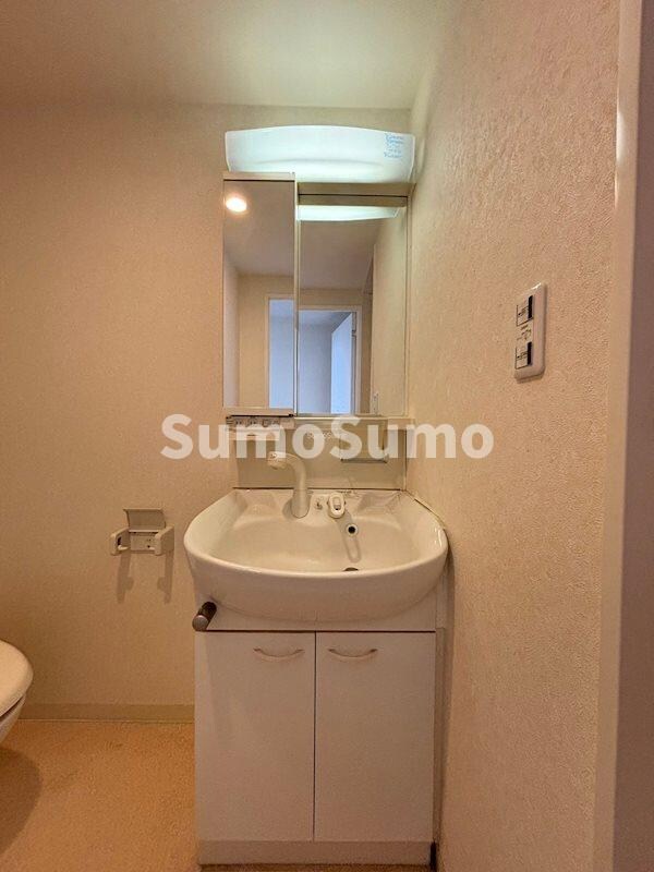洗面・脱衣所(コンパクトで使いやすい洗面所)