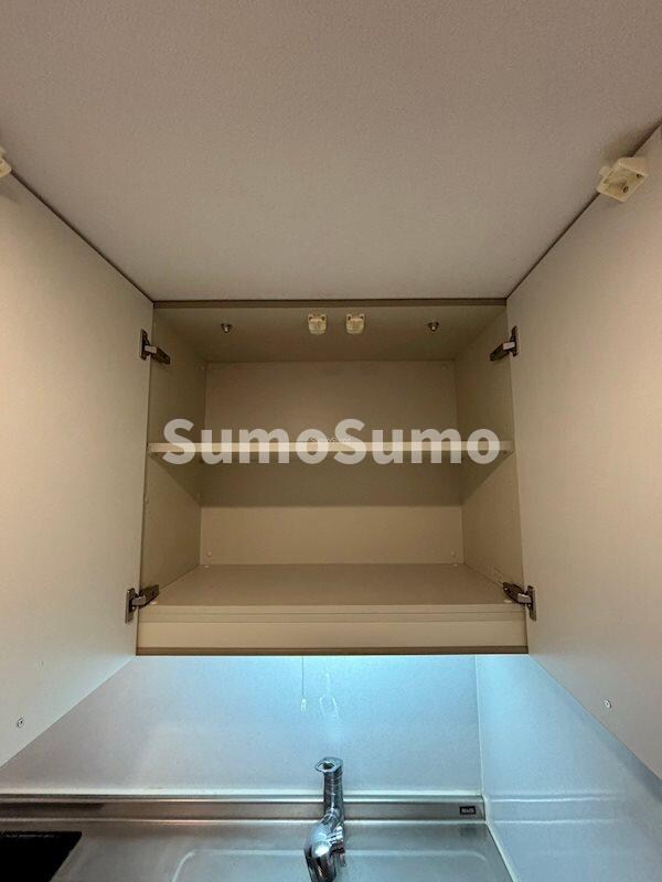 物件内観写真25　(収納豊富です)