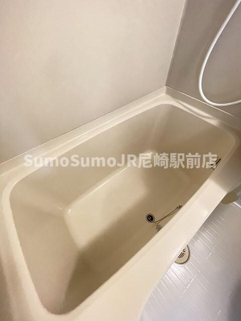 物件内観写真16　(日々の疲れを癒すお風呂付です)