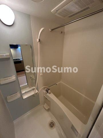 物件内観写真8　(落ち着いた空間のお風呂です)