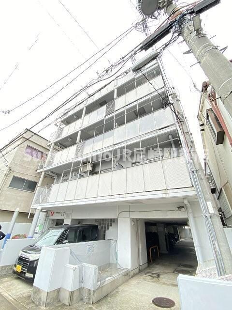 物件外観写真4　(落ち着いた雰囲気の外観です)