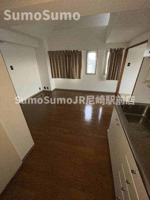 物件外観写真5　(ロビーです)