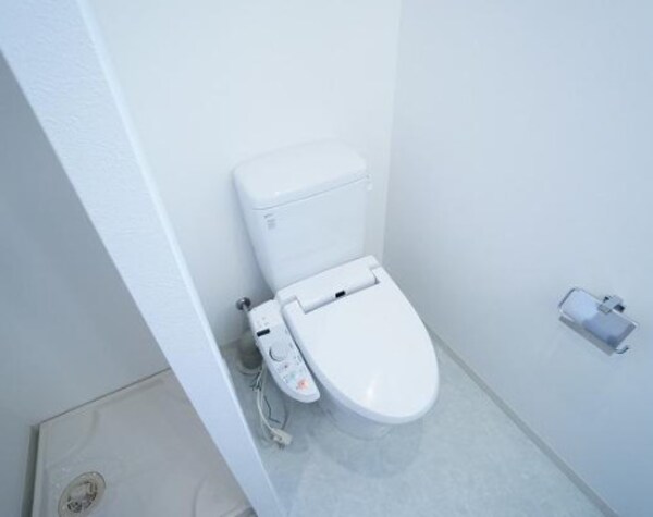 トイレ(ゆったりとした空間のトイレです)