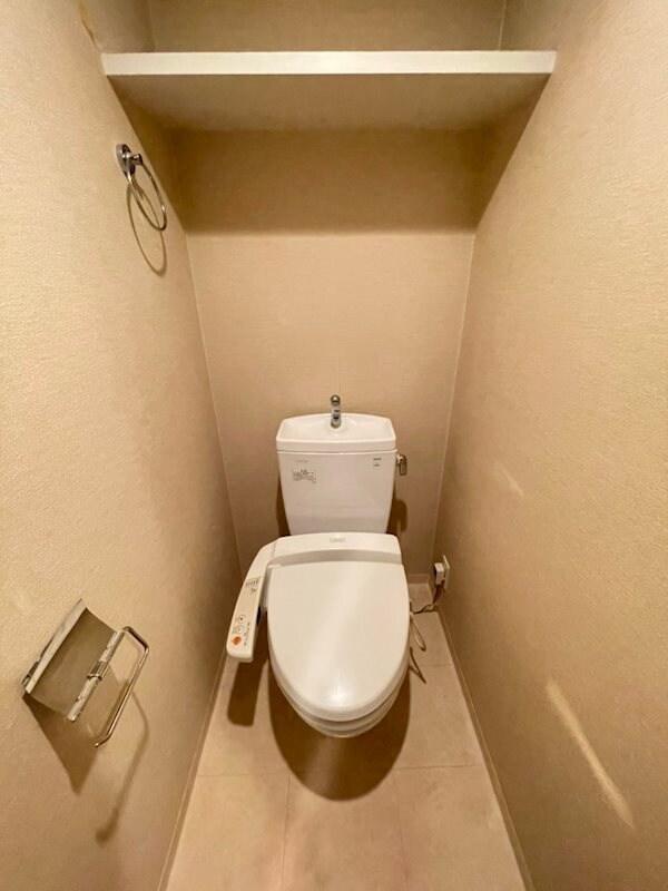 トイレ(コンパクトで使いやすいトイレです)