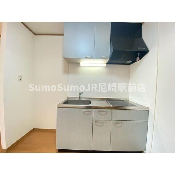 物件内観写真8　(使いやすいキッチンです)