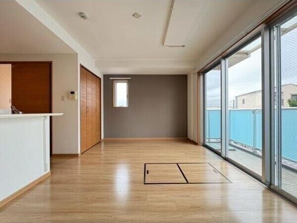 物件内観写真5　(落ち着いて過ごせるお部屋なので、寝室にいかがでしょうか)