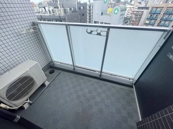 バルコニー(陽当たり良好なバルコニーです)
