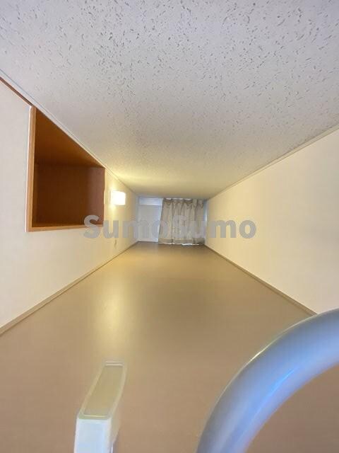 物件内観写真7　(使い勝手のいい寝室です)