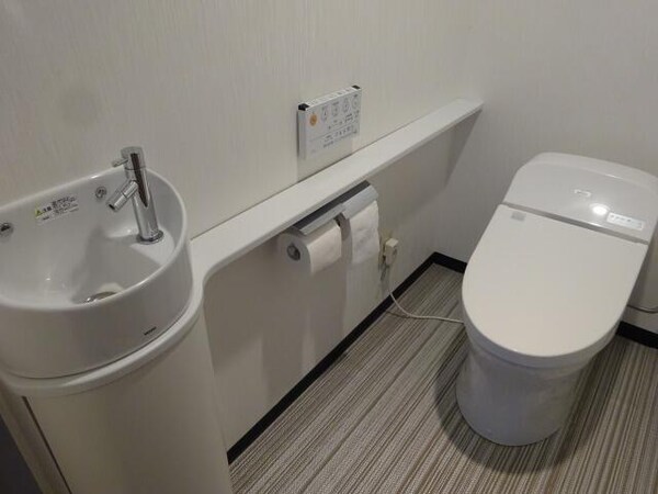 トイレ(他の部屋の写真を使用していま… )