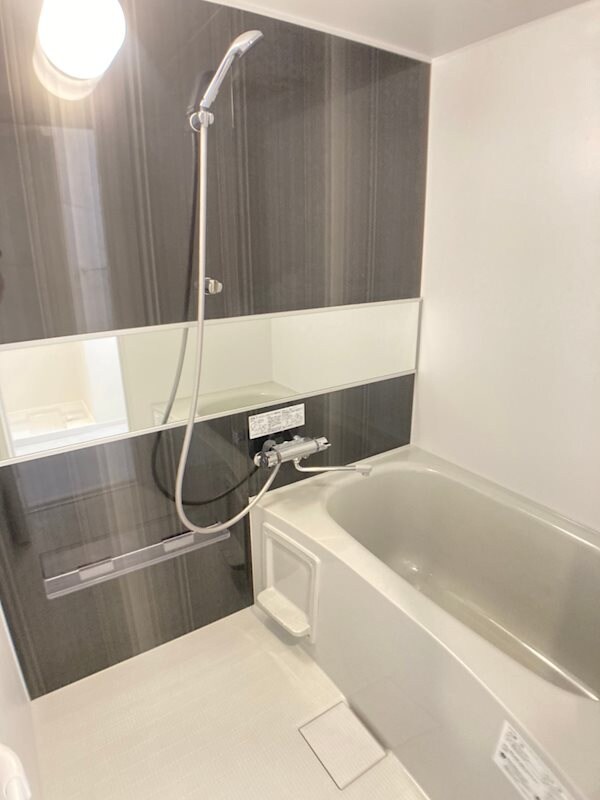 浴室(きれいなお風呂です)