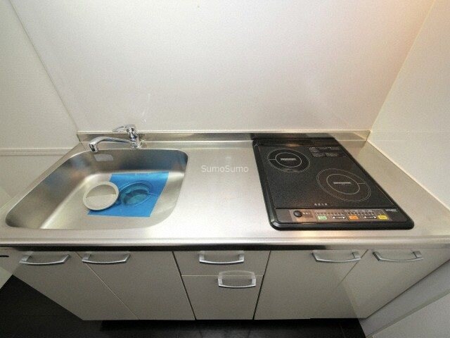 物件内観写真6　(お料理しやすいキッチンです)