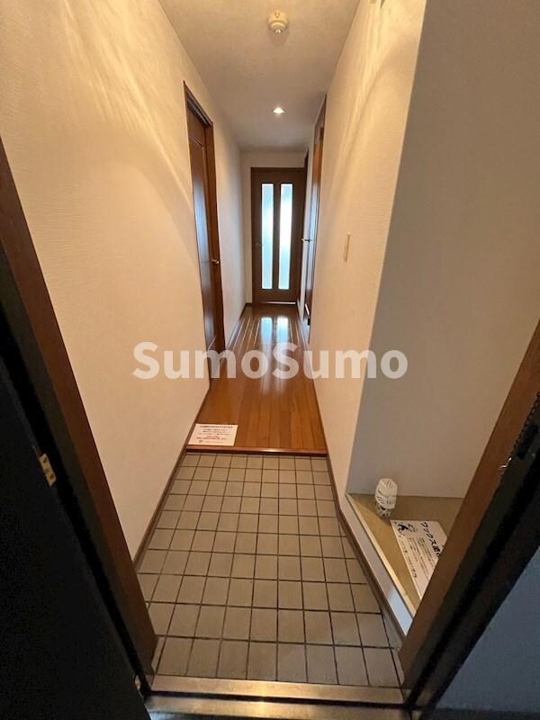 玄関(落ち着いた玄関です)