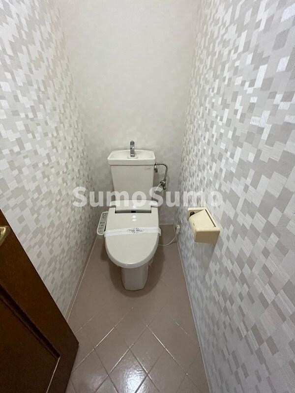 物件内観写真15　(コンパクトで使いやすいトイレです)