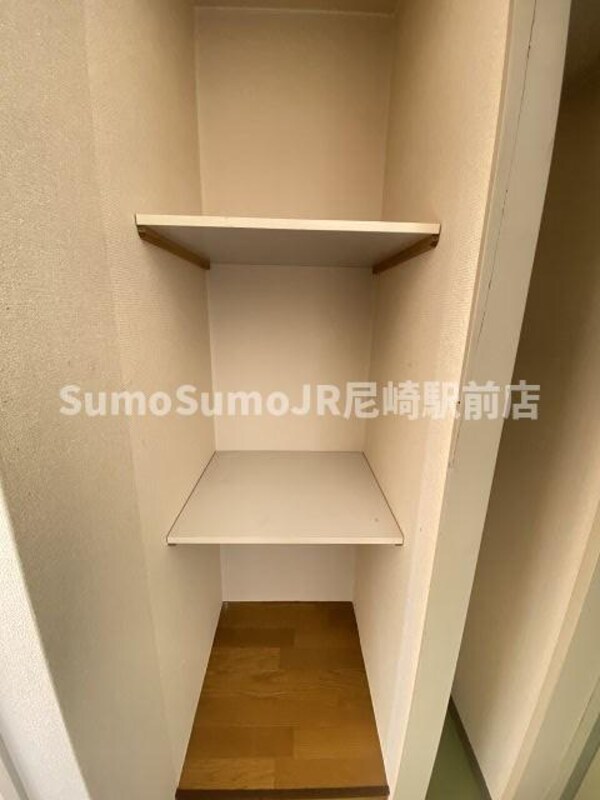 収納(収納のためのスペースです)