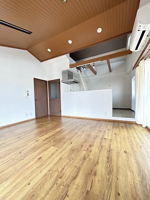 物件内観写真8　(便利なロフト付き部屋です☆)