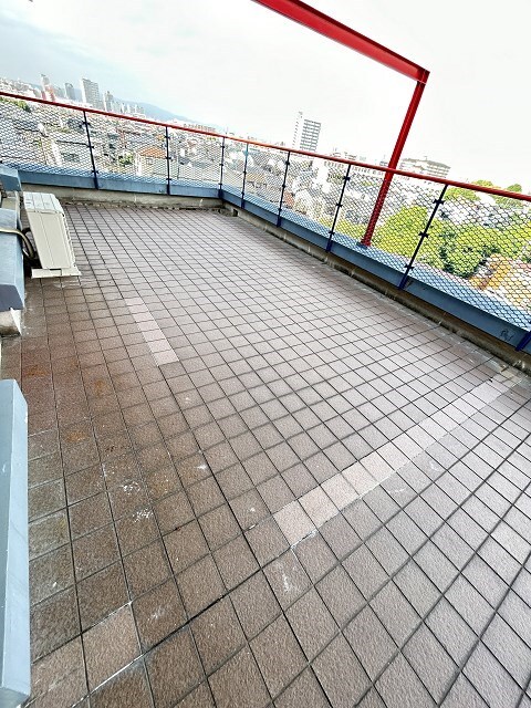 物件内観写真14　(広々ルーフバルコニー♪)