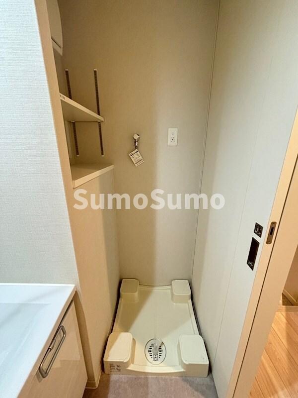 物件内観写真16　(シンプルで使いやすい玄関です)