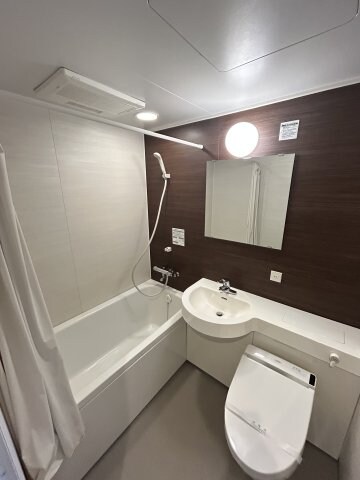 物件内観写真7　(お風呂です)