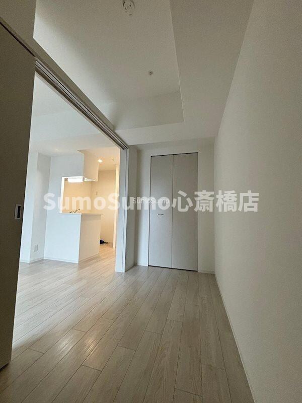 物件内観写真8　(使い勝手のいい寝室です)