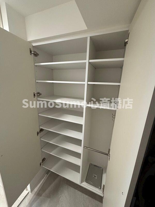 物件内観写真15　(収納のためのスペースです)