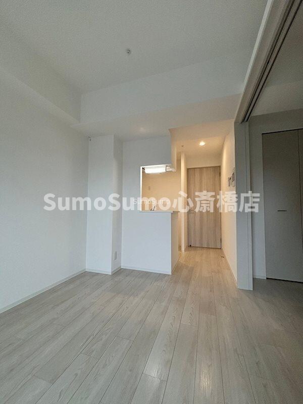 居室(ゆったりとした居間です)