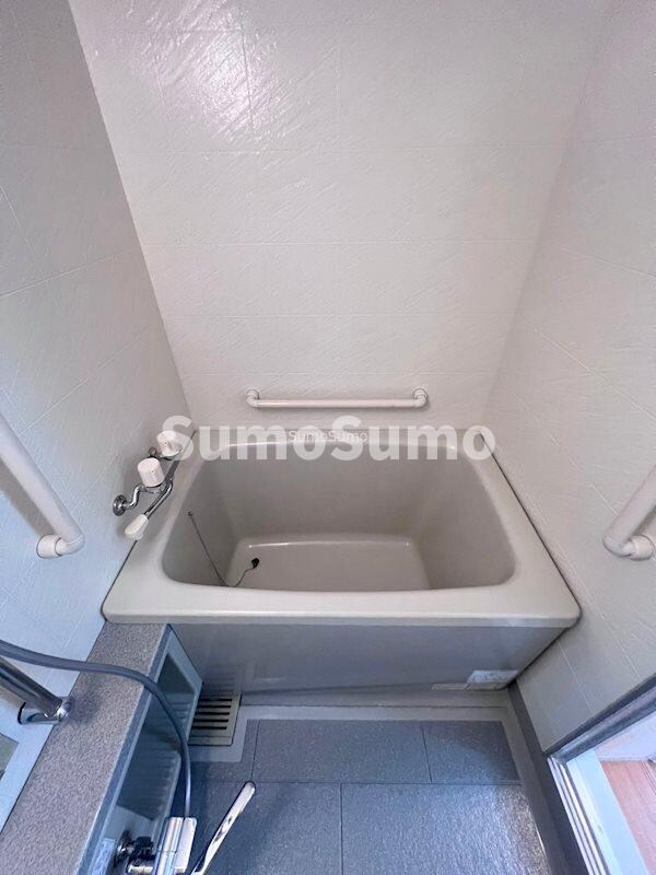 物件内観写真20　(コンパクトで使いやすいお風呂です)