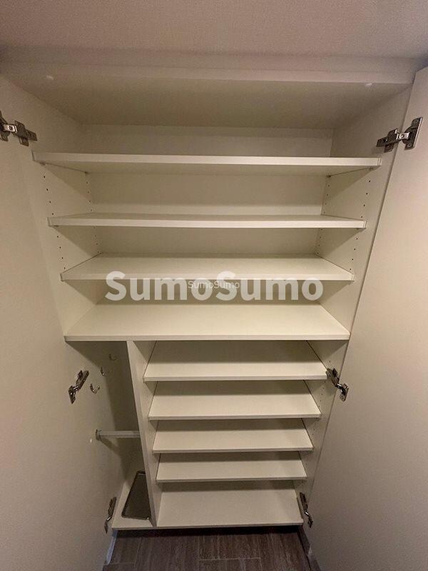 物件内観写真22　(こまごまとしたものを収納できそうですね)