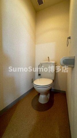 物件内観写真10　(トイレもきれいです)