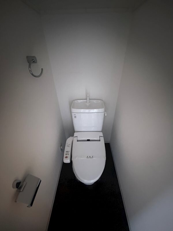 トイレ(清潔感のあるトイレです)