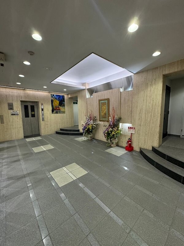 ロビー・ラウンジ