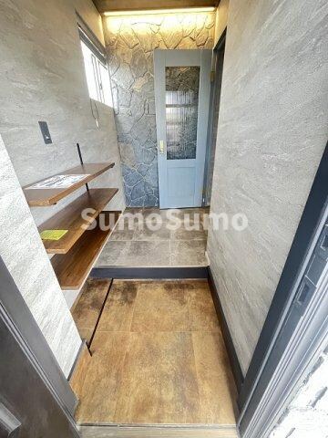 物件内観写真3　(毎日通る玄関はこちらです)